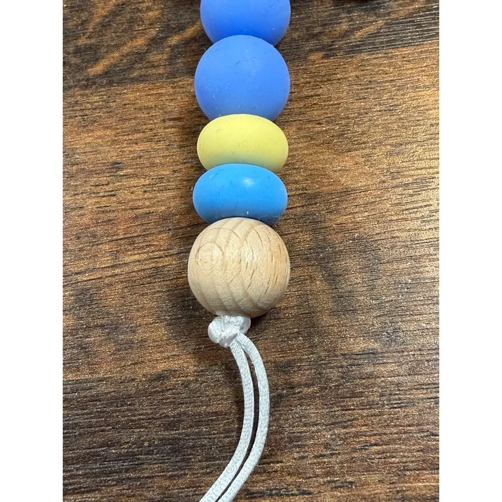 New hand made silicone bead pacifier holder, fish